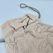 Load image into Gallery viewer, 1920&#39;s 1930&#39;s Blush Crepe Trapunto Quilted Drawstring Bag with Peach Crepe Lining
