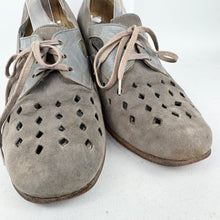 Load image into Gallery viewer, Original 1940’s Grey Suede and Leather Lace-up Shoes - UK 5 or 5.5
