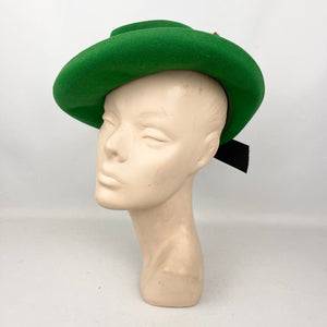 Original 1930's 1940's Vibrant Green Felt Fedora Hat with Black Grosgrain Trim and Rust and Green Hat Pin