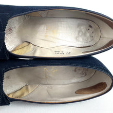 Load image into Gallery viewer, Original 1940&#39;s Blue Suede Shoes - Clarks Skyline with Bow Front - Uk 6 or 6.5
