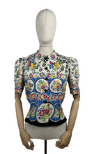 Load image into Gallery viewer, Reproduction 1940&#39;s Cotton Boarder Print Blouse in Bold Floral in Black, Green, Blue, Pink, Black and Yellow - Bust 34
