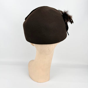 Original 1950's Brown Felt Hat with Velvet and Feather Trim - Classic Piece