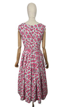 Load image into Gallery viewer, Original 1950's White, Pink and Grey Waffle Cotton Rose Print Day Dress - Bust 35 *
