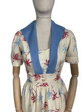 Load image into Gallery viewer, Original Petite Fitting 1940&#39;s 1950&#39;s Novelty Print Dress and Jacket Set with Palm Tree Print in Red, White and Blue Cotton Rayon - Bust 32&quot;
