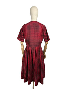 Original 1950's Red, Black and White Cotton Shirtwaist Dress - Bust 38 40 *