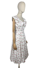 Load image into Gallery viewer, Original 1950&#39;s White, Pink and Green Textured Cotton Belted Day Dress with Roses Print and Frill Collar - Bust 34
