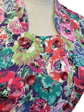 Load image into Gallery viewer, Original 1940’s Painterly Floral Dress - Petite Length - Bust 34
