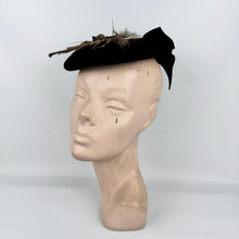 Load image into Gallery viewer, Original 1940&#39;s New York Creation Brown Felt Topper Hat with Pheasant Feather Trim
