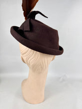 Load image into Gallery viewer, Original 1940's Warn Brown Felt Hat by Jacoll with Large Bow Trim and Chestnut Brown Feather
