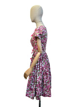 Load image into Gallery viewer, Original 1950’s Pink and Green Cotton Day Dress with Bow Trim - Bust 34
