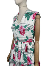 Load image into Gallery viewer, Original 1950&#39;s Crisp White Cotton Day Dress with Stripes and Roses Print - Bust 36
