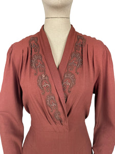 Original 1930's Warm Brown Crepe Dress with Embroidery and Soutache - Bust 36