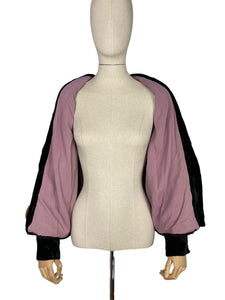 Original 1930’s Black Velvet Evening Jacket with Pink Crepe Lining, Patch Pockets and Single Button Closure - Bust 36 38 *
