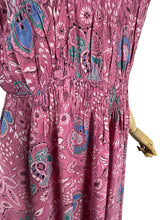 Load image into Gallery viewer, Original Late 1930's or Early 1940's Pretty Pink Cold Rayon Floral Day Dress - Bust 34 36 *
