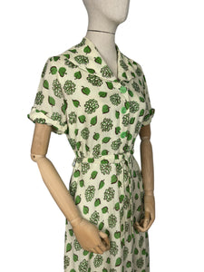 Original 1940's White and Green Belted Linen Day Dress with Leaf Print - Bust 34 36*