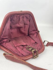 Original 1930’s Rust Leather Bag with Single Handle and Clip Clasp *