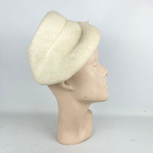 Original 1950's 1960’s Cream Fur Felt Hat with Glass Button Decoration *