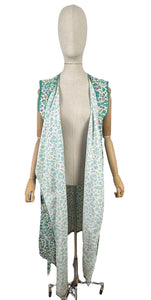 Original Volup 1940's Cotton Wraparound Apron in White, Green and Blue Floral - Bust 40 42 44 46 *