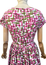 Load image into Gallery viewer, Original 1950’s Pink and Green Cotton Day Dress with Bow Trim - Bust 34
