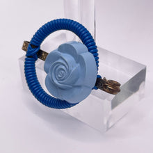 Load image into Gallery viewer, Original 1940&#39;s Blue Wartime Make Do and Mend Wire Brooch with Rose Button Detail
