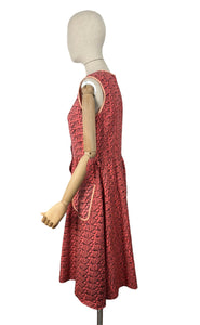 Original 1940's 1950's Dark Coral Pink Cotton Chore Dress with Black Print - Bust 37 38