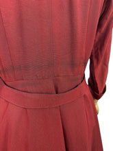 Load image into Gallery viewer, Original Late 1940&#39;s New Look &#39;A Leslie Fay Original&#39; Belted Rust Day Dress - Bust 38
