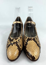 Load image into Gallery viewer, Original Deadstock 1930's Art Deco Mary Jane Style Snakeskin Shoes with Button Fastening - UK 3 *
