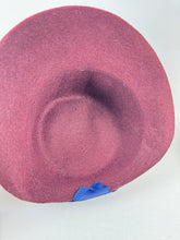 Load image into Gallery viewer, Original 1940&#39;s Burgundy Felt Bonnet Hat with Blue Grosgrain Trim *
