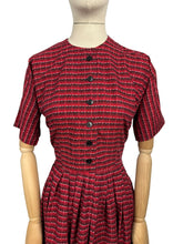 Load image into Gallery viewer, Original 1950&#39;s Red, Black and White Cotton Shirtwaist Dress - Bust 38 40 *
