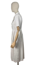 Load image into Gallery viewer, Original 1940&#39;s Ivory Crepe Day Dress - Perfect Summer Dress - Bust 36 *
