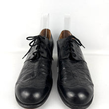 Load image into Gallery viewer, Original 1930&#39;s 1940&#39;s Inky Black Leather Lace Up Shoes with Punch Detail - UK 6 or 6.5
