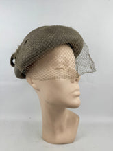 Load image into Gallery viewer, Original 1940's 1950's Mushroom Grey Felt Hat with Fine Net by Jacoll *
