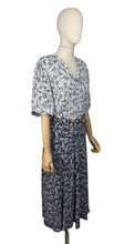 Load image into Gallery viewer, Original 1940's Volup Dress and Jacket Set in White and Navy Blue with Original Belt - Bust 44 46

