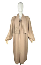 Load image into Gallery viewer, 1940s Volup Caldaric Camel Coloured Wool Coat with Soutache and Trapunto Quilting - Bust 44 46
