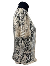 Load image into Gallery viewer, Original 1940's Fine Mesh Edge to Edge Blouse with Foliate Detail - Bust 30 32
