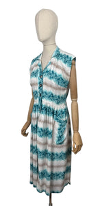 Original 1950's Floppy Cotton Day Dress in White, Brown and Turquoise Blue - Bust 36