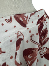 Load image into Gallery viewer, Original 1940&#39;s Fabulous Bow and Umbrella Novelty Print Linen Belted Day Dress - Bust 36
