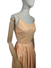 Load image into Gallery viewer, Original 1950's Peach Cotton Fritzi of California Sundress - Bust 32 33 34 *
