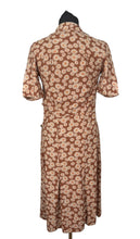 Load image into Gallery viewer, Original 1930's Brown Cotton Day Dress with Pretty Floral Print in Cream and Pink - Bust 32 *
