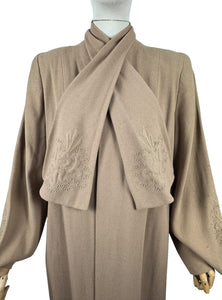 1940s Volup Caldaric Camel Coloured Wool Coat with Soutache and Trapunto Quilting - Bust 44 46
