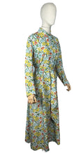 Load image into Gallery viewer, Original 1940's Bright Floral Cotton Hostess Dress in Red, Blue, Pink, Green and White - Housecoat - Bust 38 40 *
