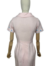 Load image into Gallery viewer, Original 1950's Baby Pink Linen Wiggle Dress by Ros Comain with Blue and White Floral Embroidery - Bust 32 34 *
