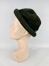 Load image into Gallery viewer, Original 1930's Dark Green Corduroy Skull Cap with Padded Brim *
