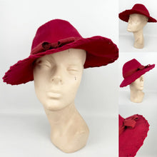 Load image into Gallery viewer, Original 1930&#39;s 1940&#39;s Red Wool Felt Fedora Hat with Twisted Felt Trim
