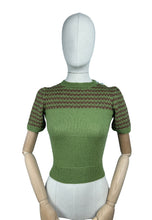 Load image into Gallery viewer, Reproduction 1940&#39;s Hand Knitted Stripe Jumper in Turtle Green and Brown Pure Wool - Bust 32 34
