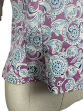 Load image into Gallery viewer, 1940&#39;s Reproduction Blouse in Mauve, Blue and White Floral Made from a Feed Sack - Bust 35 37
