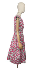 Load image into Gallery viewer, Original 1950's White, Pink and Grey Waffle Cotton Rose Print Day Dress - Bust 35 *

