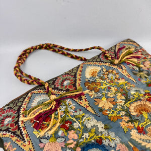 Original Early 20th Century 1910’s 1920’s Silk Embroidered Bag - Beautiful Vintage Handbag