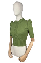 Load image into Gallery viewer, Reproduction 1940&#39;s Wartime Pure Wool Jumper with Neat Collar in Turtle Green  - Bust 34 36
