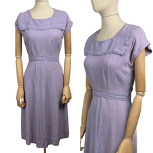 Load image into Gallery viewer, AS IS Original 1940&#39;s Lavender Purple Crepe Belted Day Dress - Bust 34 36
